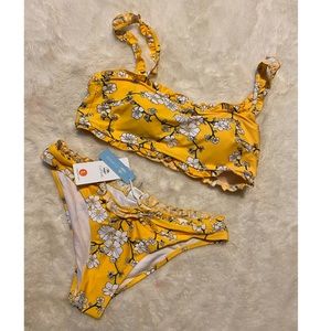 Cupshe "Yellow Floral Bandeau" Bikini Set